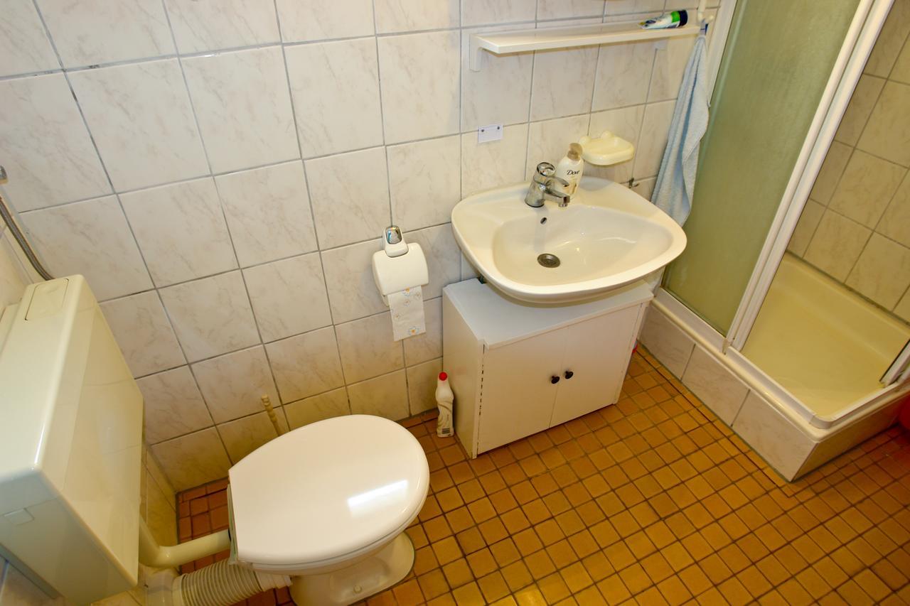 Apartment Jole Ražanj Екстериор снимка